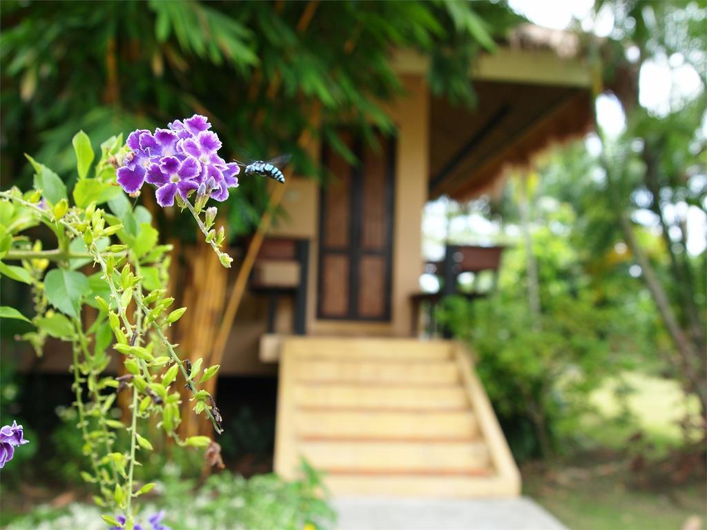 Ingnatee Resort Pathum Thani Buitenkant foto