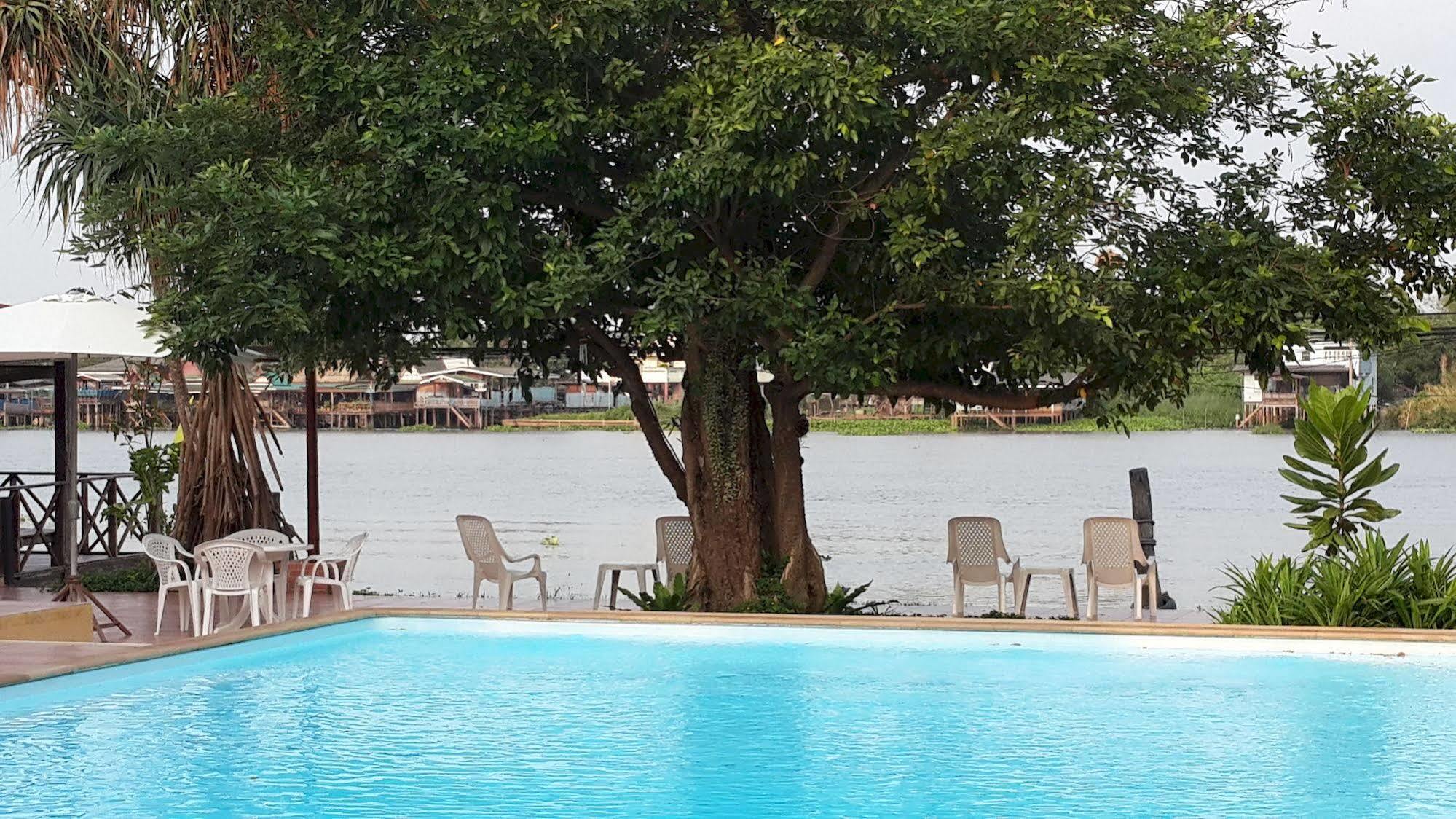 Ingnatee Resort Pathum Thani Buitenkant foto