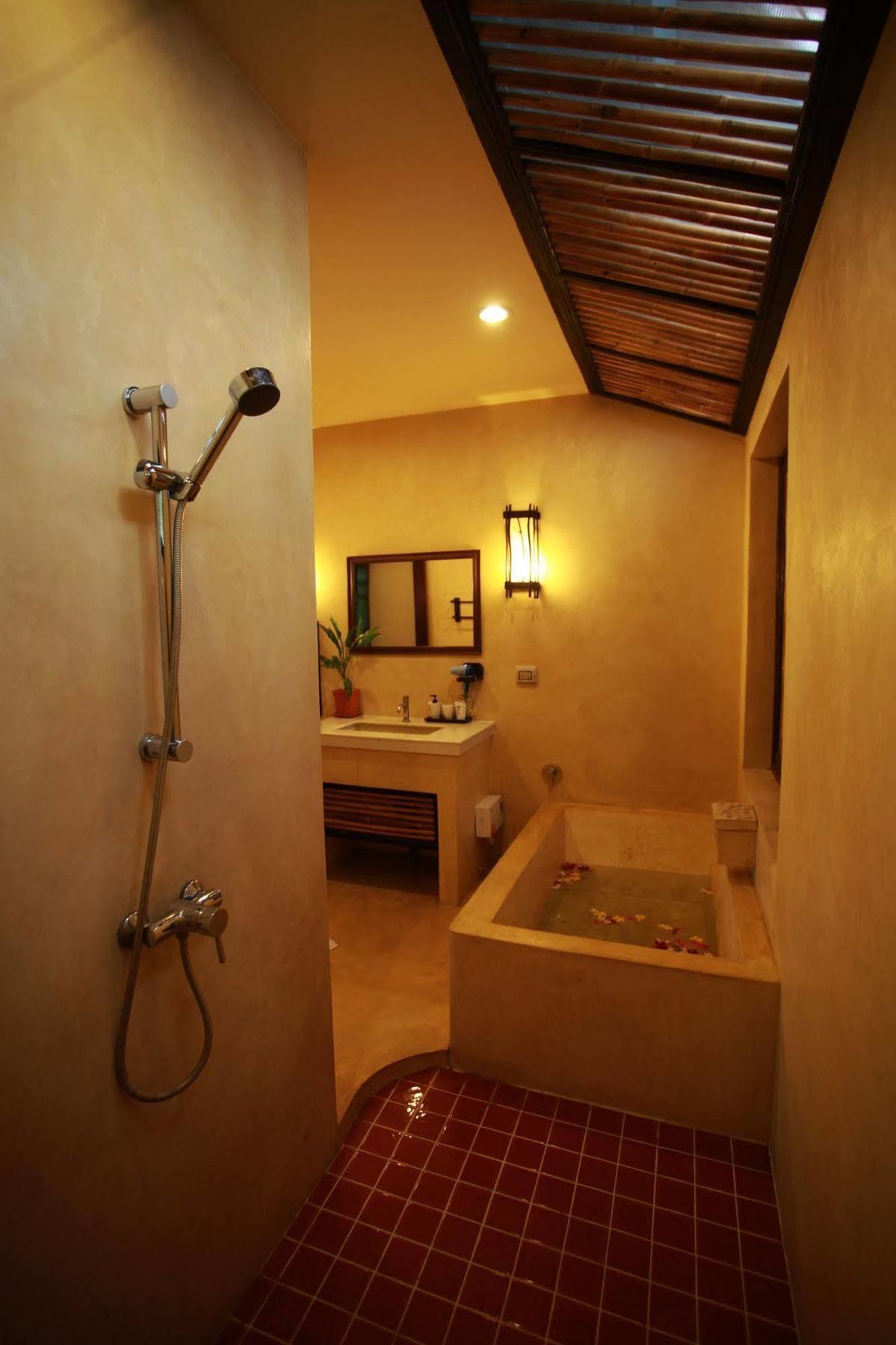 Ingnatee Resort Pathum Thani Buitenkant foto